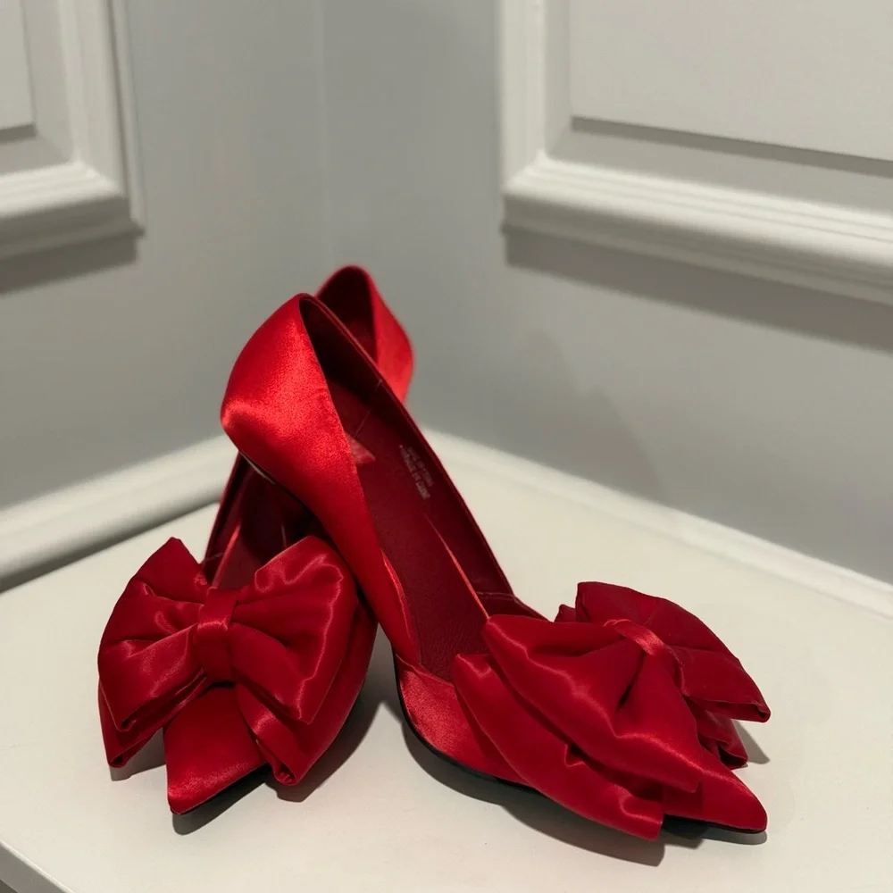 Jeffrey Campbell Red Satin Heels with Bow Detail - Picture 3 of 9